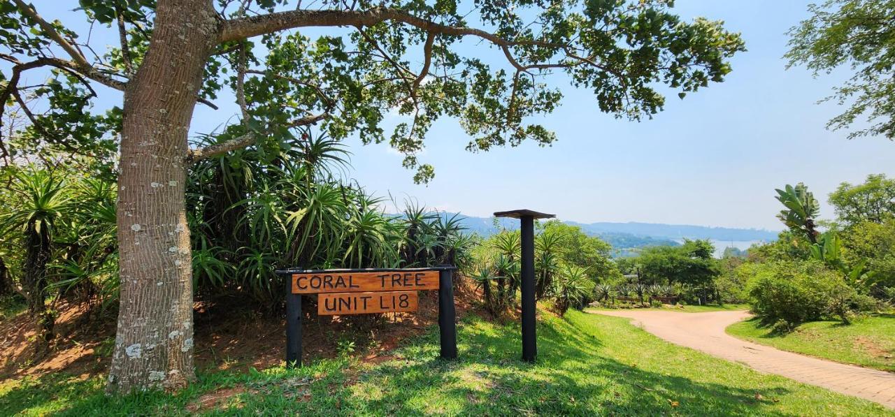 Da Gama Lake Cottages - Coral Tree And Cormorant Cottages White River Δωμάτιο φωτογραφία